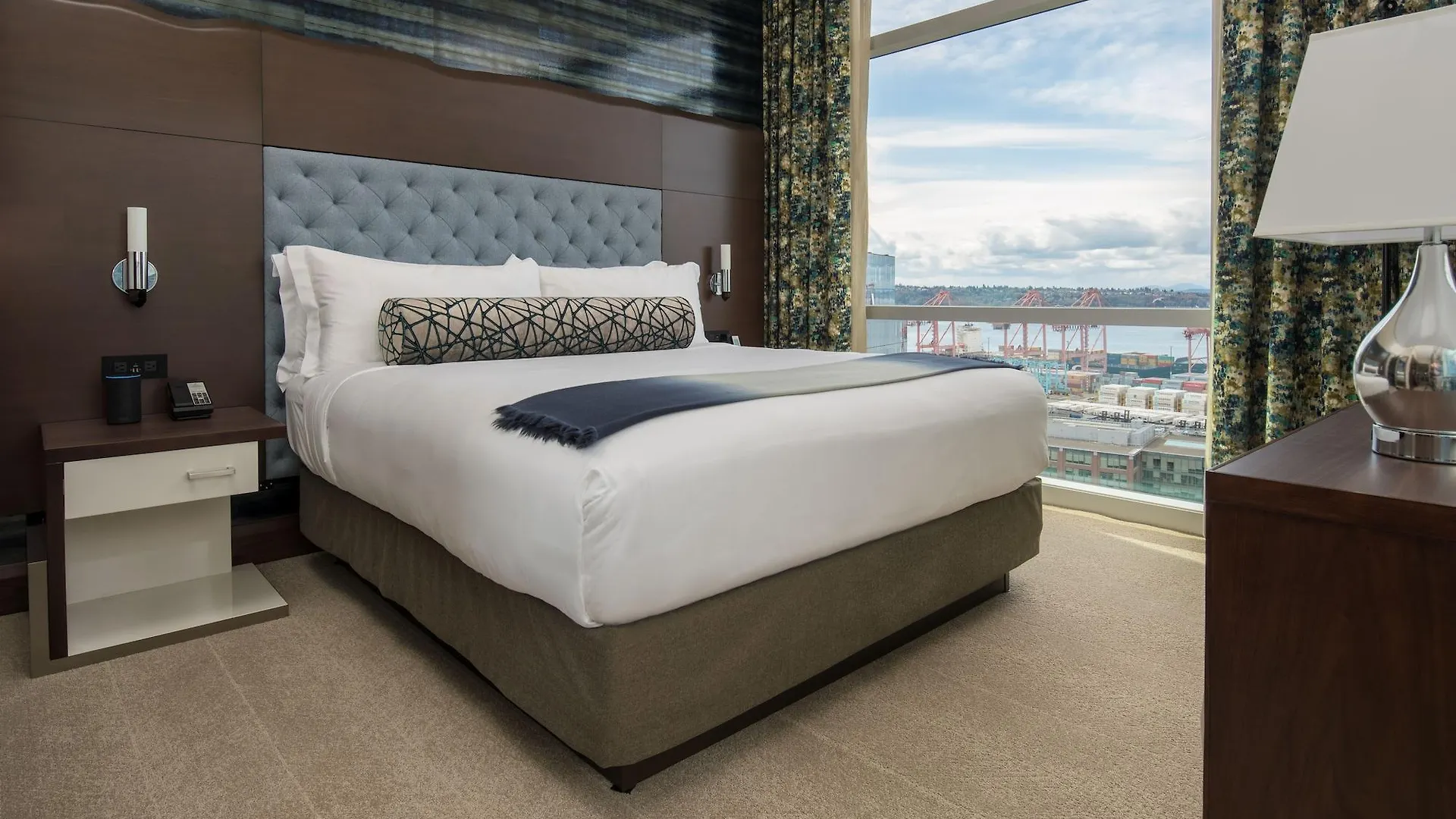 Embassy Suites By Hilton Seattle Downtown Pioneer Square
