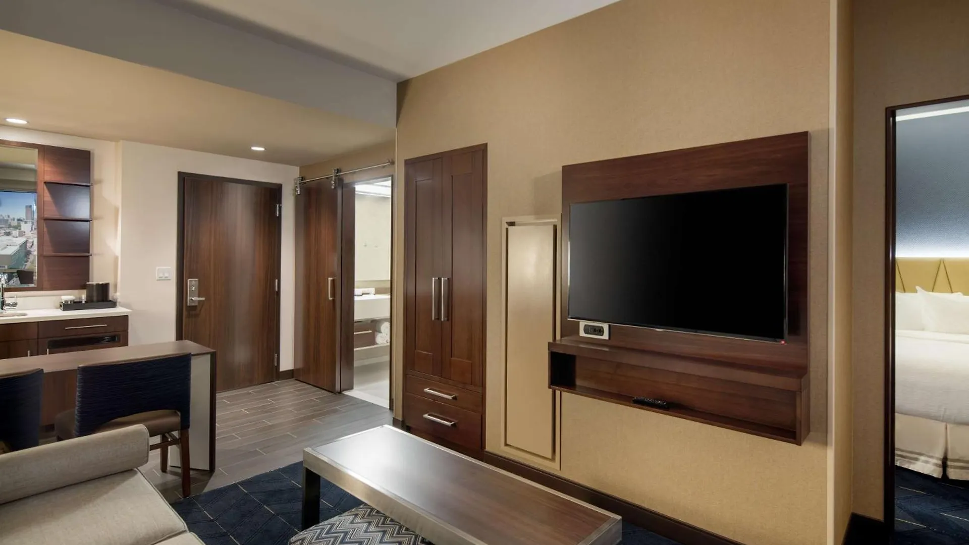 Embassy Suites By Hilton Seattle Downtown Pioneer Square Hotel