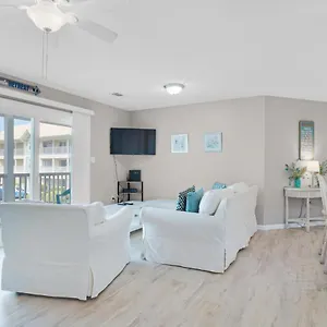 https://st-martin-beachwalk-villas-122-by-real-joy.hotels-destin.com