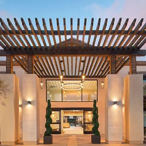 Hotel The Cove