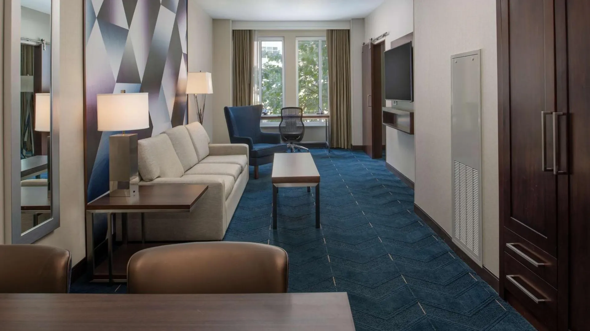 Embassy Suites By Hilton Seattle Downtown Pioneer Square Hotel